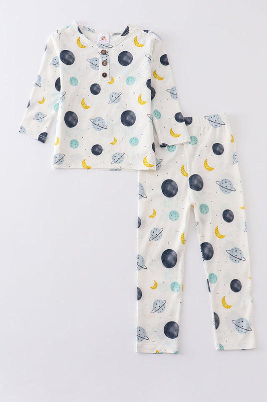 Planet print pajamas set