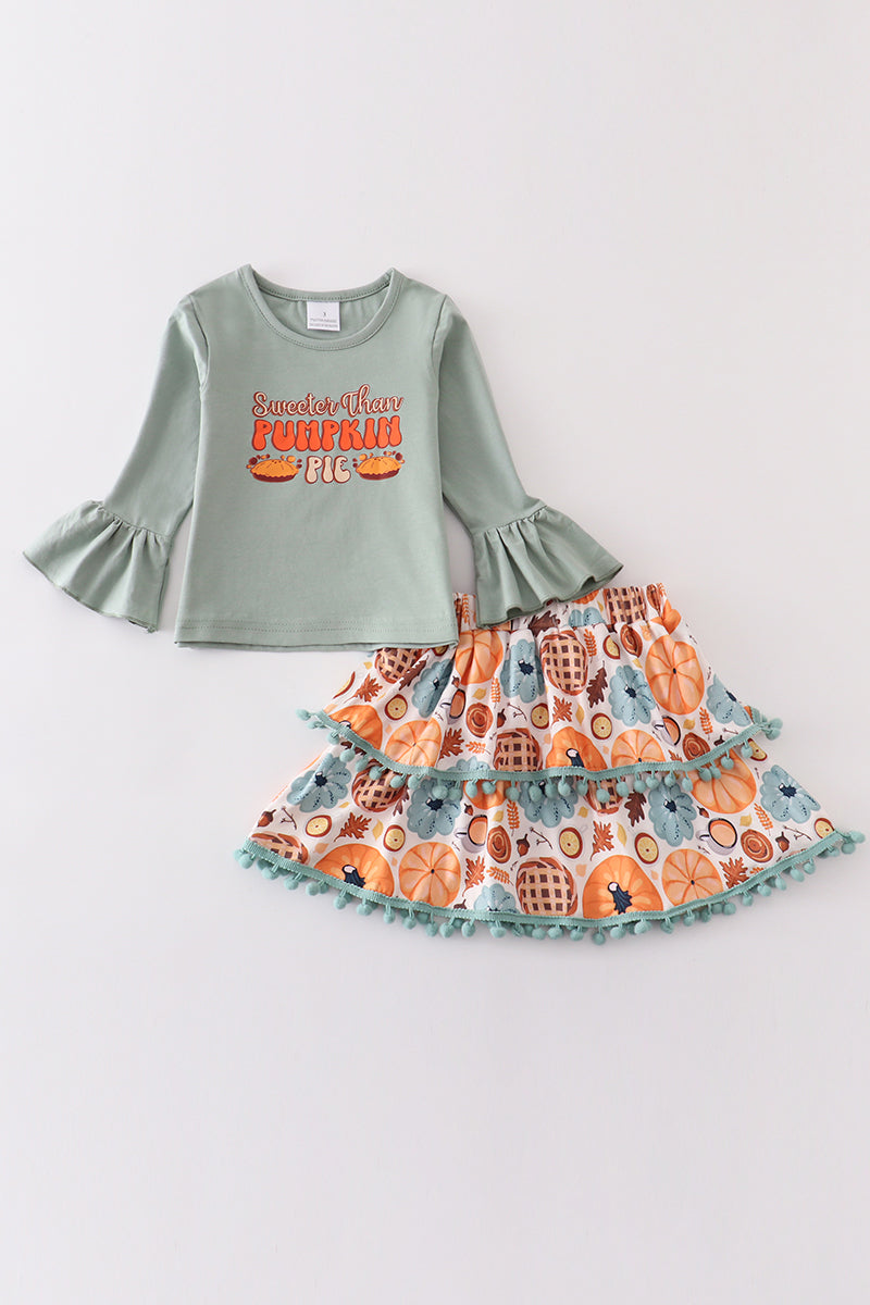 Green pumpkin pie short skirt set